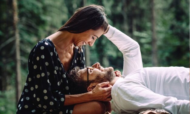 Spirituelle Bindungen als ein Heilmittel für menschliches Leiden: Warum Verbundenheit ein Schlüsselfaktor für deine psychische Gesundheit ist